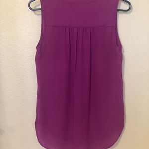 Sleeveless purple flowy tank